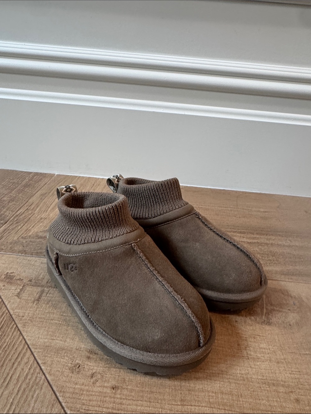 UGG kids Taupe Suede Shearling-Lined Slip-On Boots